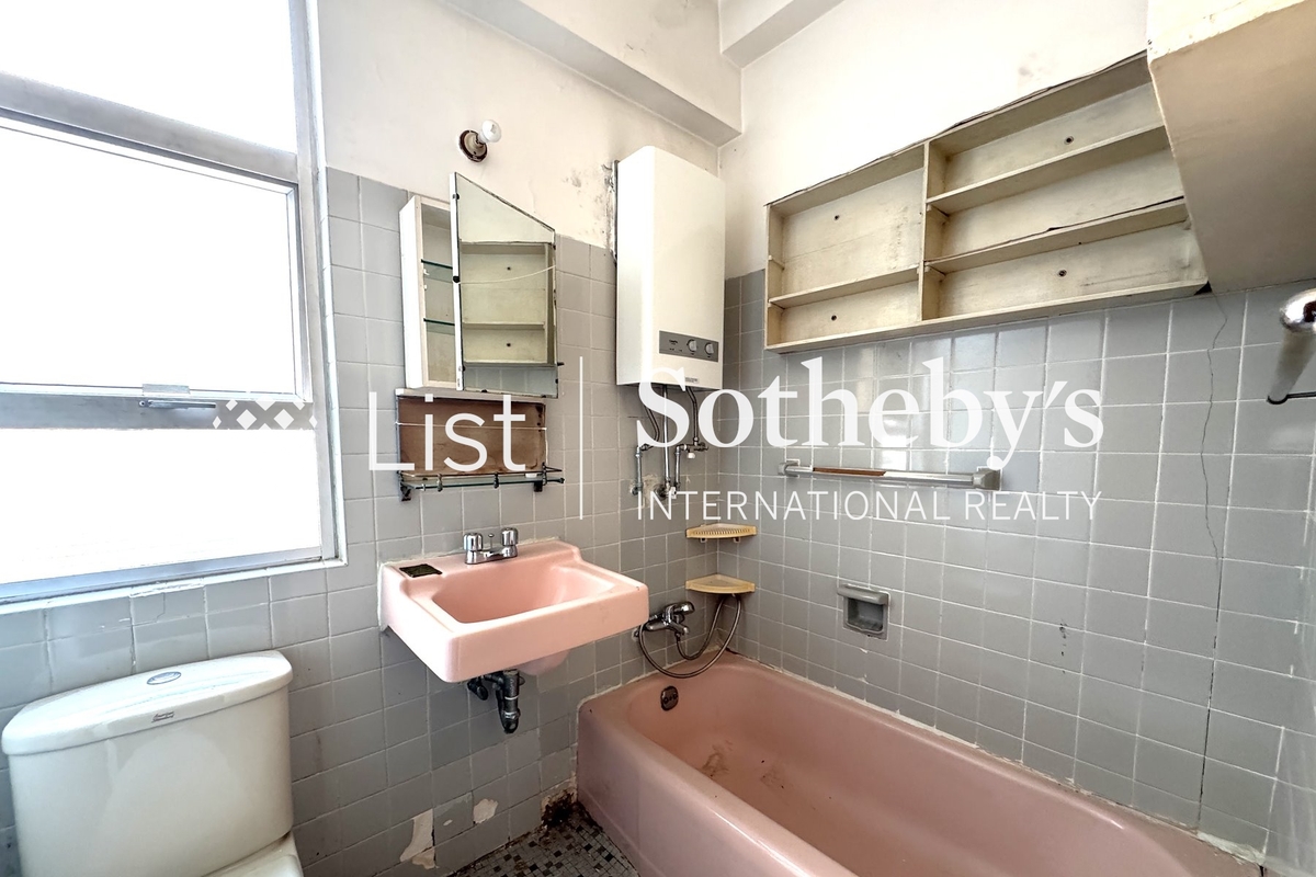 Ventris Terrace 雲臺別墅 | Master Bathroom