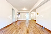 San Francisco Towers 金山花園 | Living and Dining Room