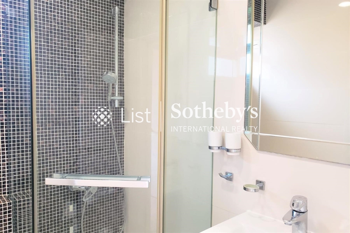 San Francisco Towers 金山花園 | Guest Bathroom