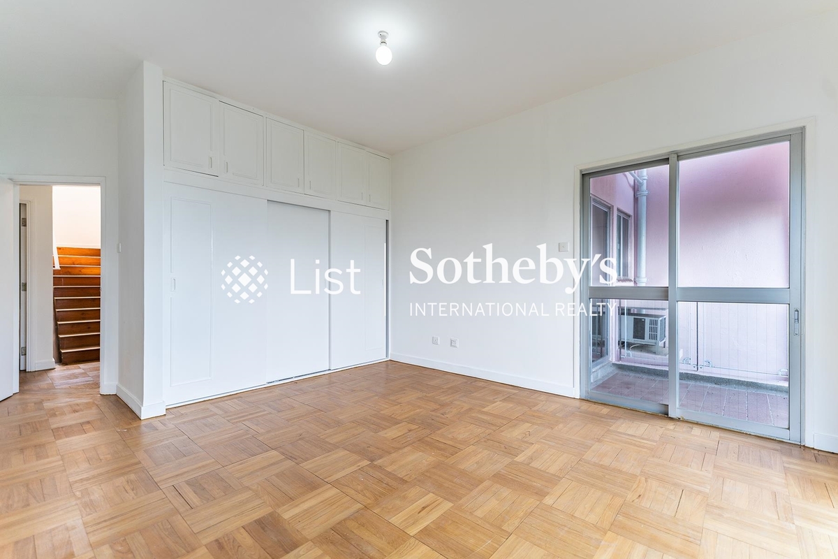 Tam Gardens 譚亦衡樓 | Master Bedroom