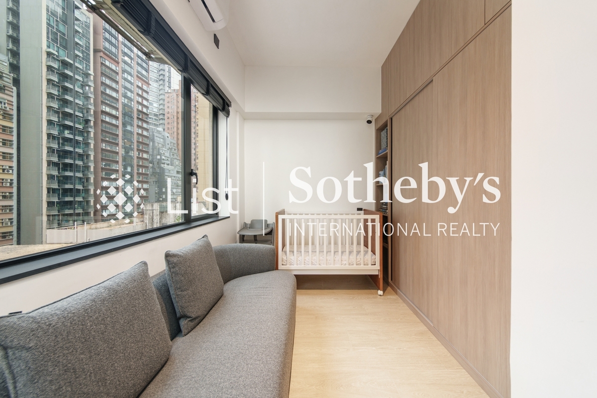 Manly Mansion 文麗苑 | Third Bedroom