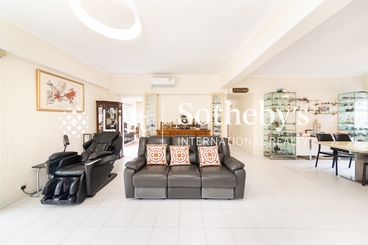 Sea Cliff Mansions 海峰園 | 