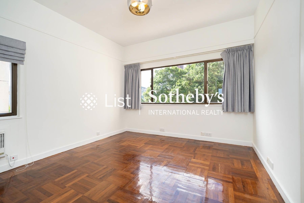 Sea Cliff Mansions 海峰園 | Fourth Bedroom