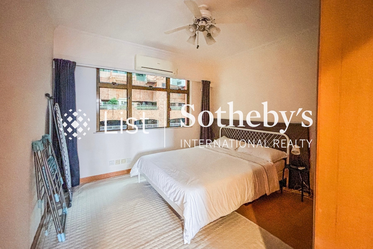 Hong Kong Garden 香港花園 | Third Bedroom