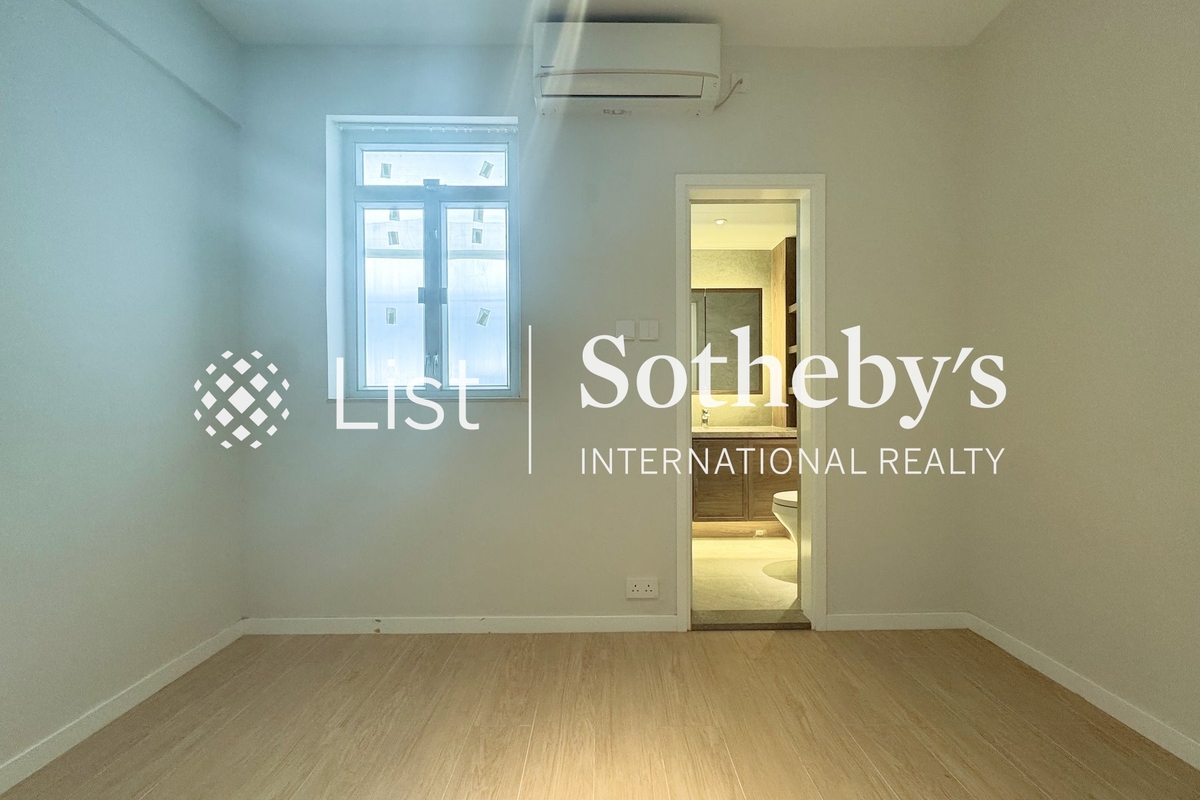 Hong Kong Garden 香港花園 | Fourth Bedroom