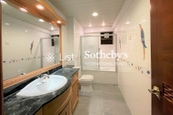 Hong Kong Garden 香港花園 | Master Bathroom