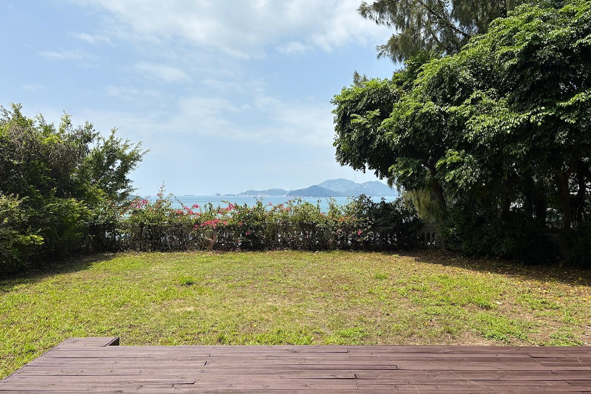 Repulse Bay Mansions 淺水灣大廈 | Private Garden off Living Room