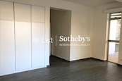 64 Conduit Road 干德道64號 | Master Bedroom