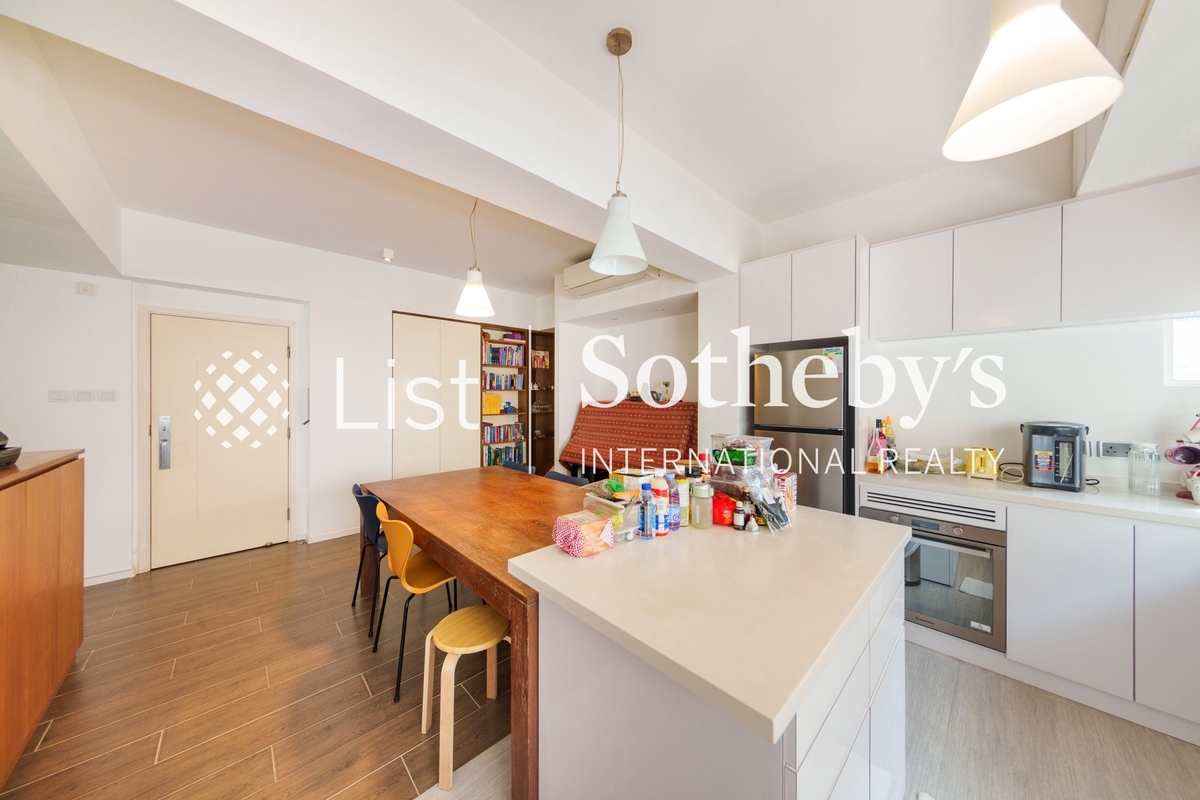 King's Court 景緻閣 | Dining roon and Open Kitchen