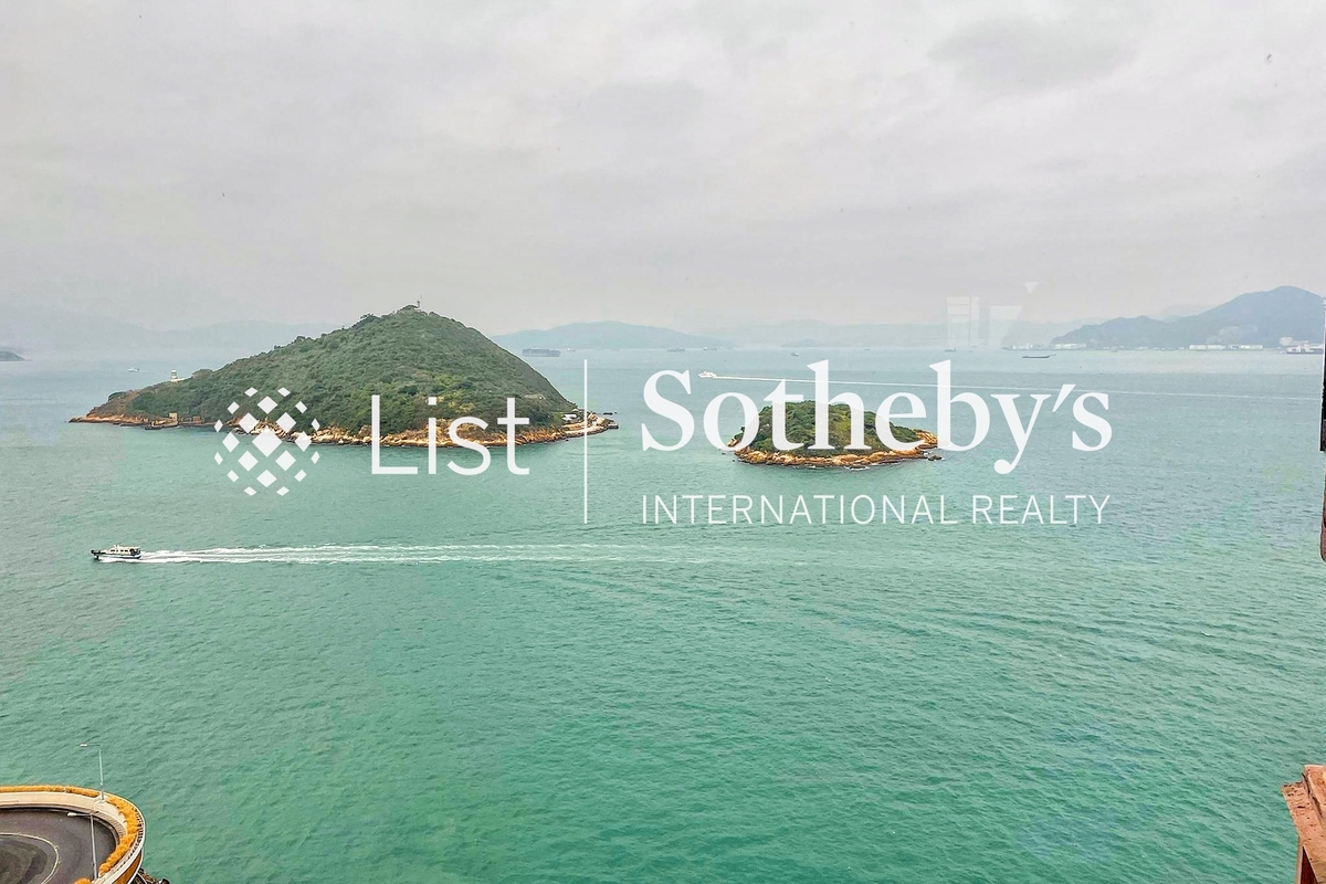 Serene Court 西寧閣 | View from Living and Dining Room