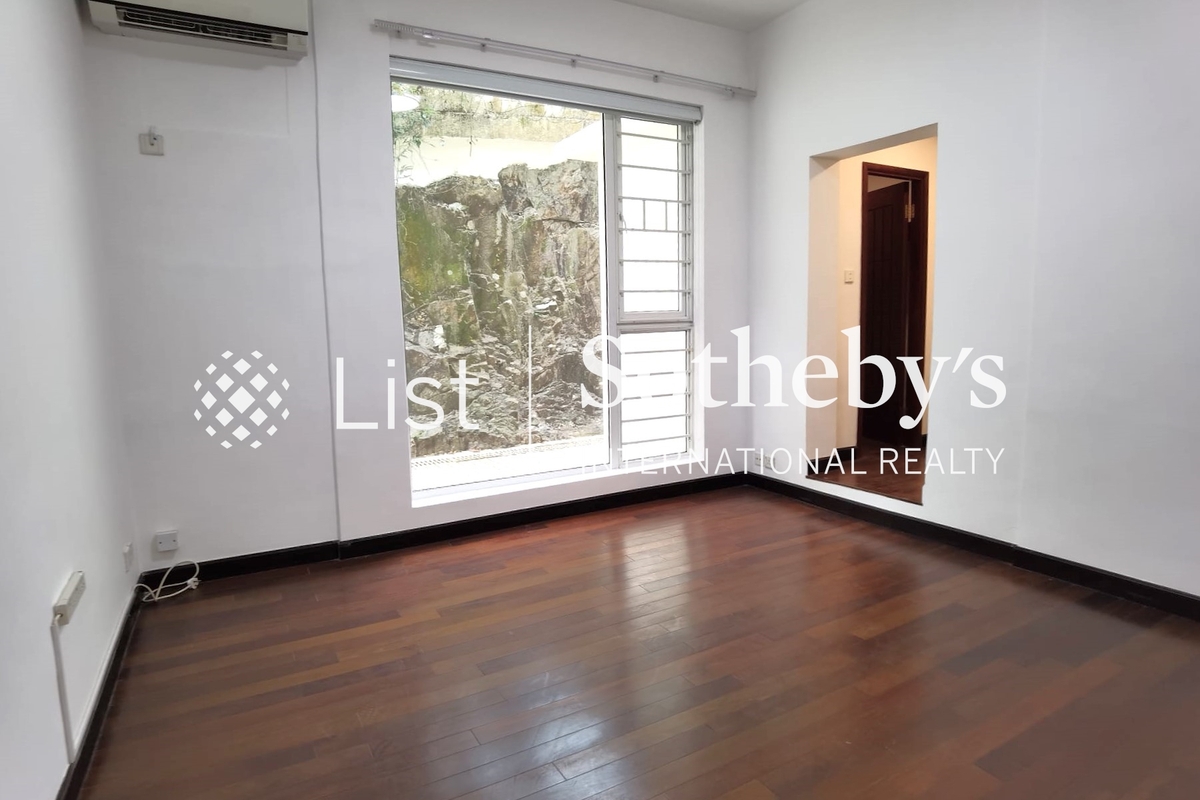 98 Repulse Bay Road 浅水湾道98号 | Second En-suite Bedroom