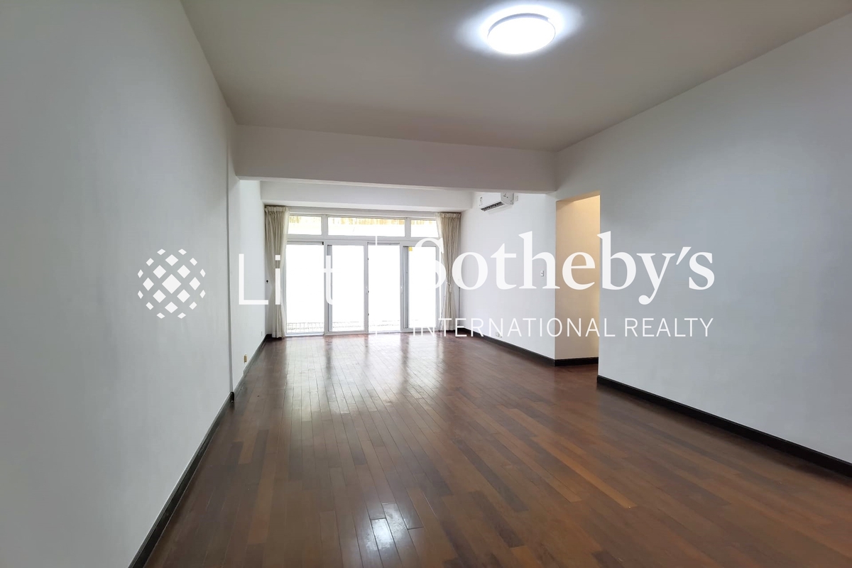 98 Repulse Bay Road 浅水湾道98号 | Living Room