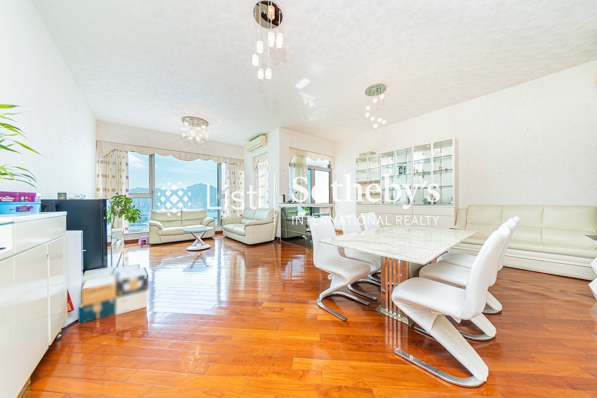 One Silversea 一号银海 | Living and Dining Room