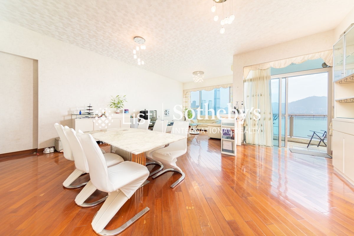 One Silversea 一号银海 | Living and Dining Room