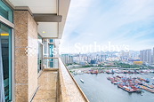 One Silversea 一號銀海 | Balcony off Living and Dining Room