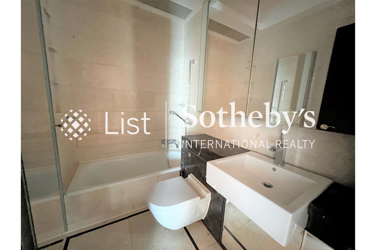 One Silversea 一號銀海 | Guest Bathroom