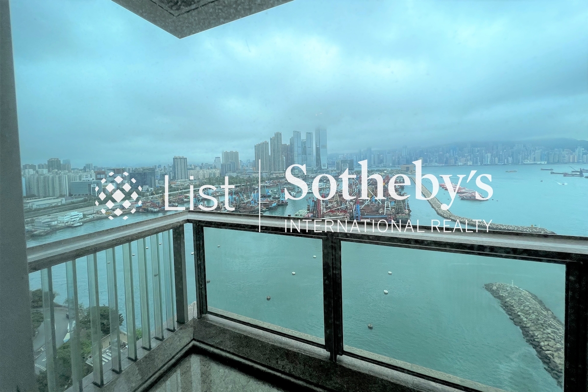 One Silversea 一號銀海 | Balcony off Living and Dining Room