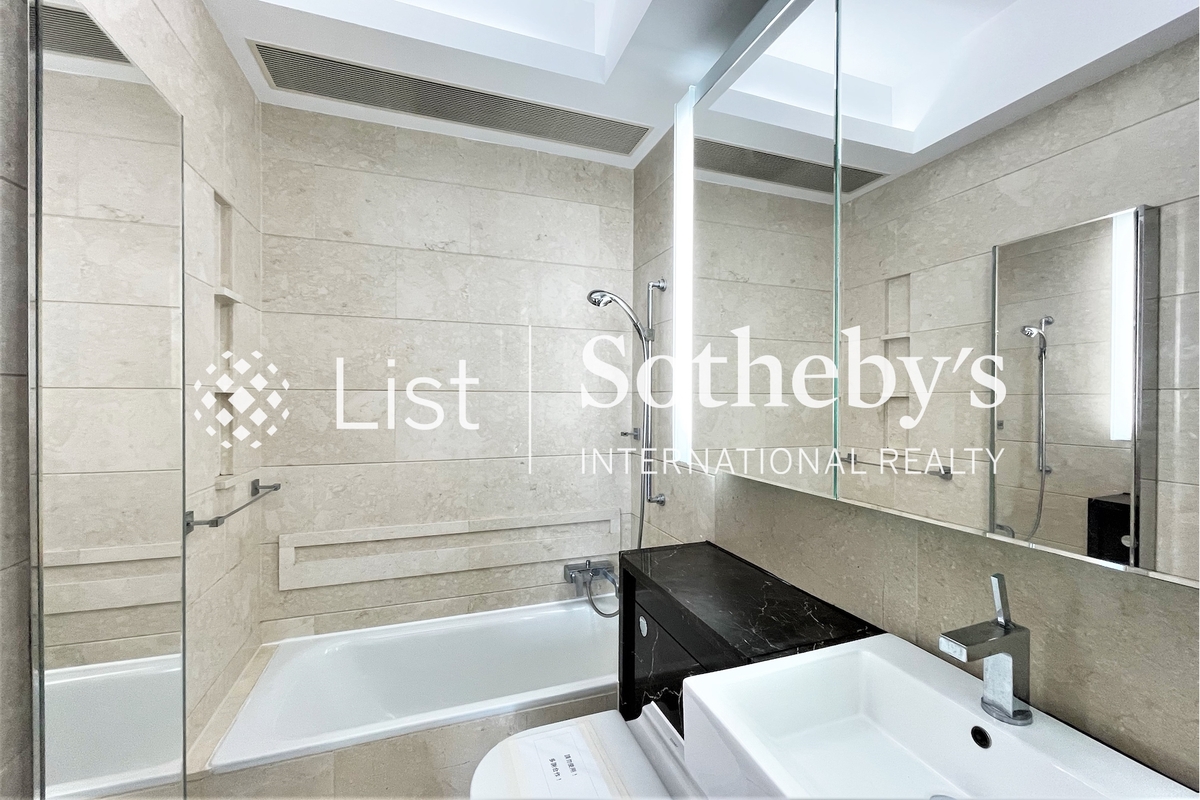 One Silversea 一号银海 | Guest Bathroom