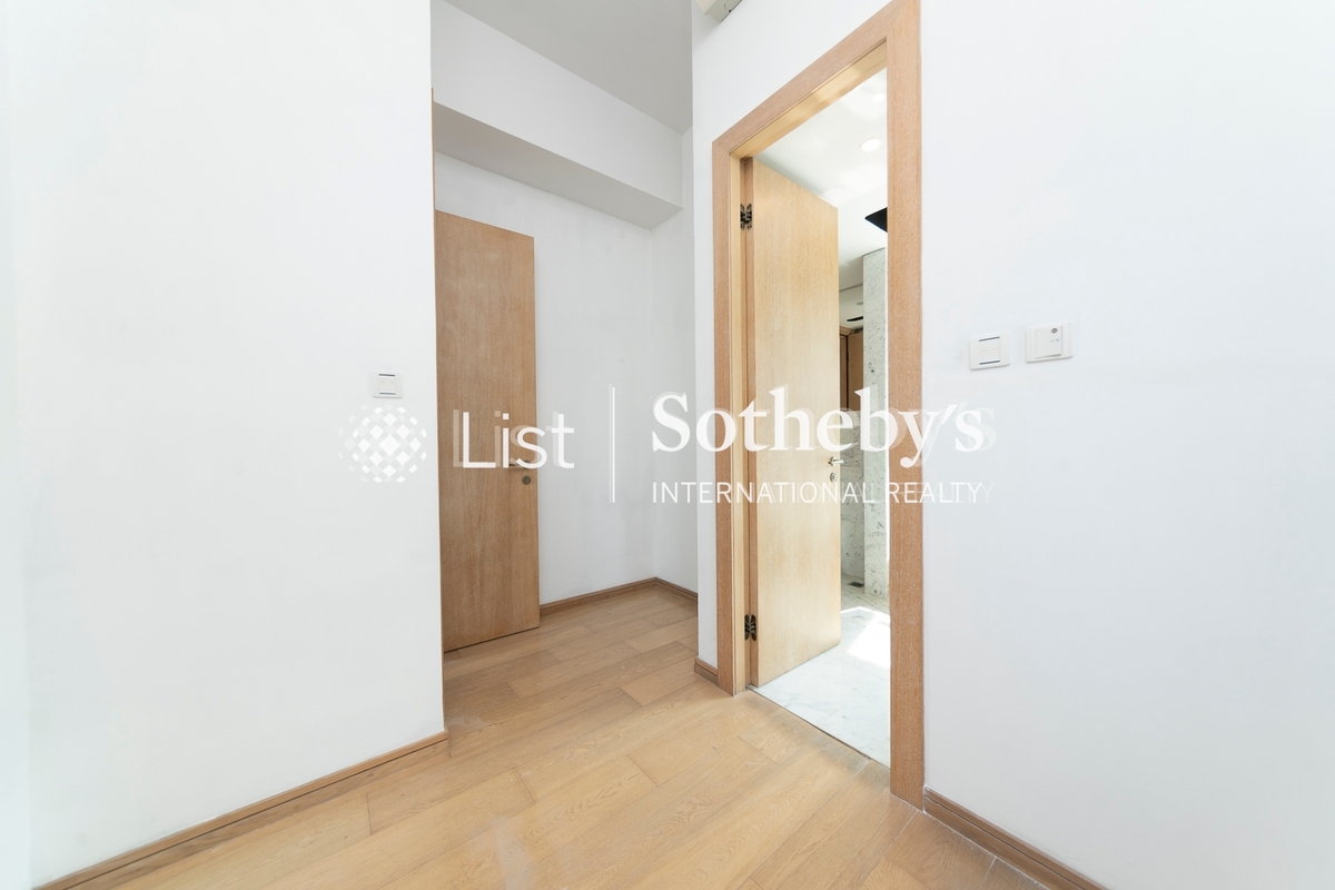 The Gloucester 尚匯 | Second Bedroom