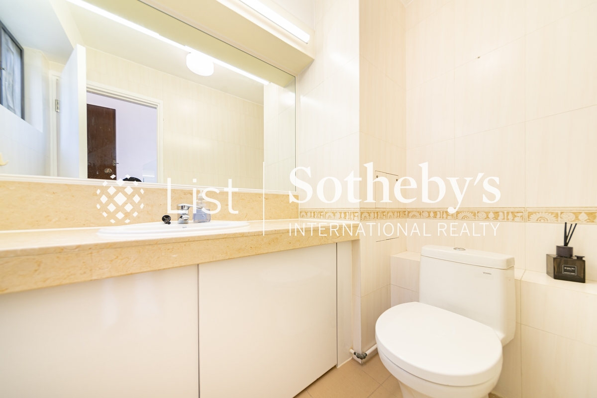 Evergreen Garden 松柏花園 | Guest Powder Room