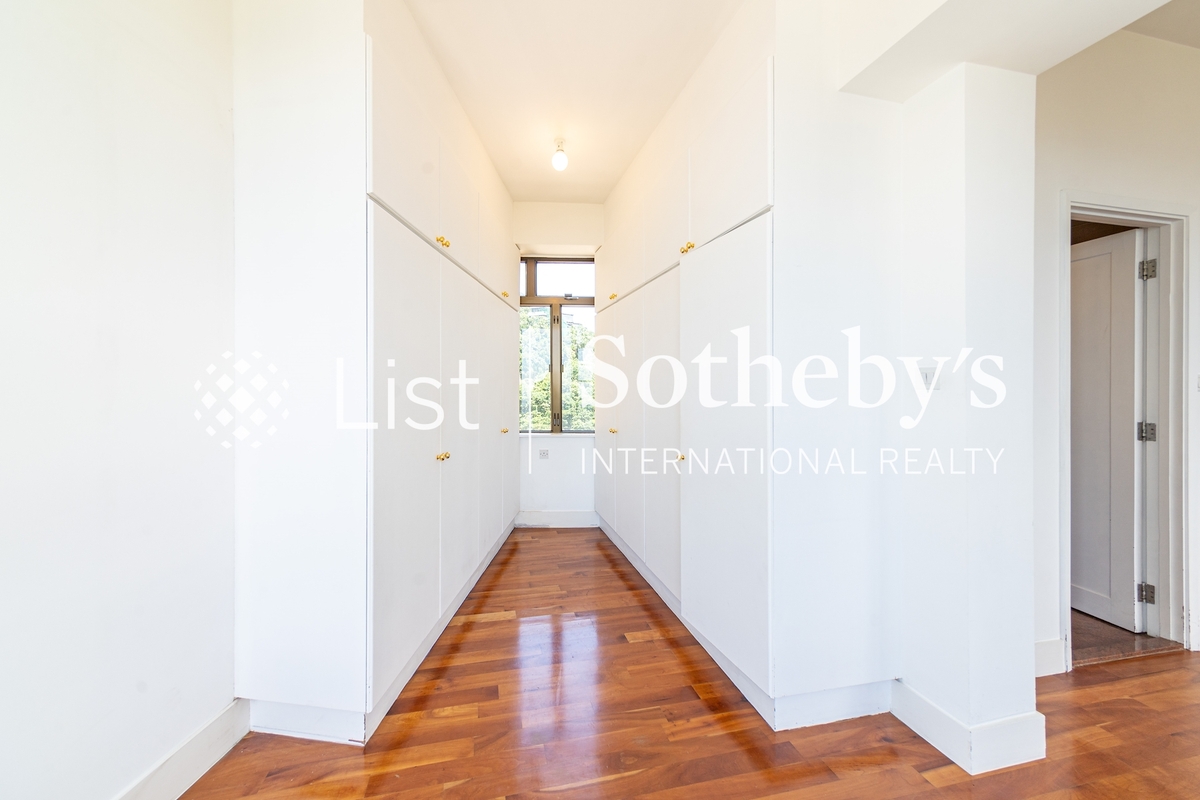 La Hacienda La Hacienda | Walk-in Closet in Master Bedroom 