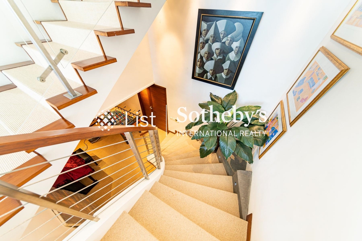 Horizon Ridge 海天小築 | Internal Staircase