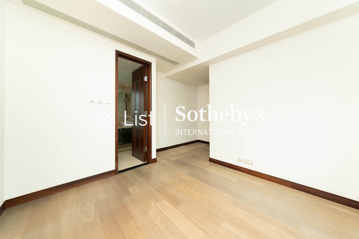 The Legend 名門 | Master Bedroom