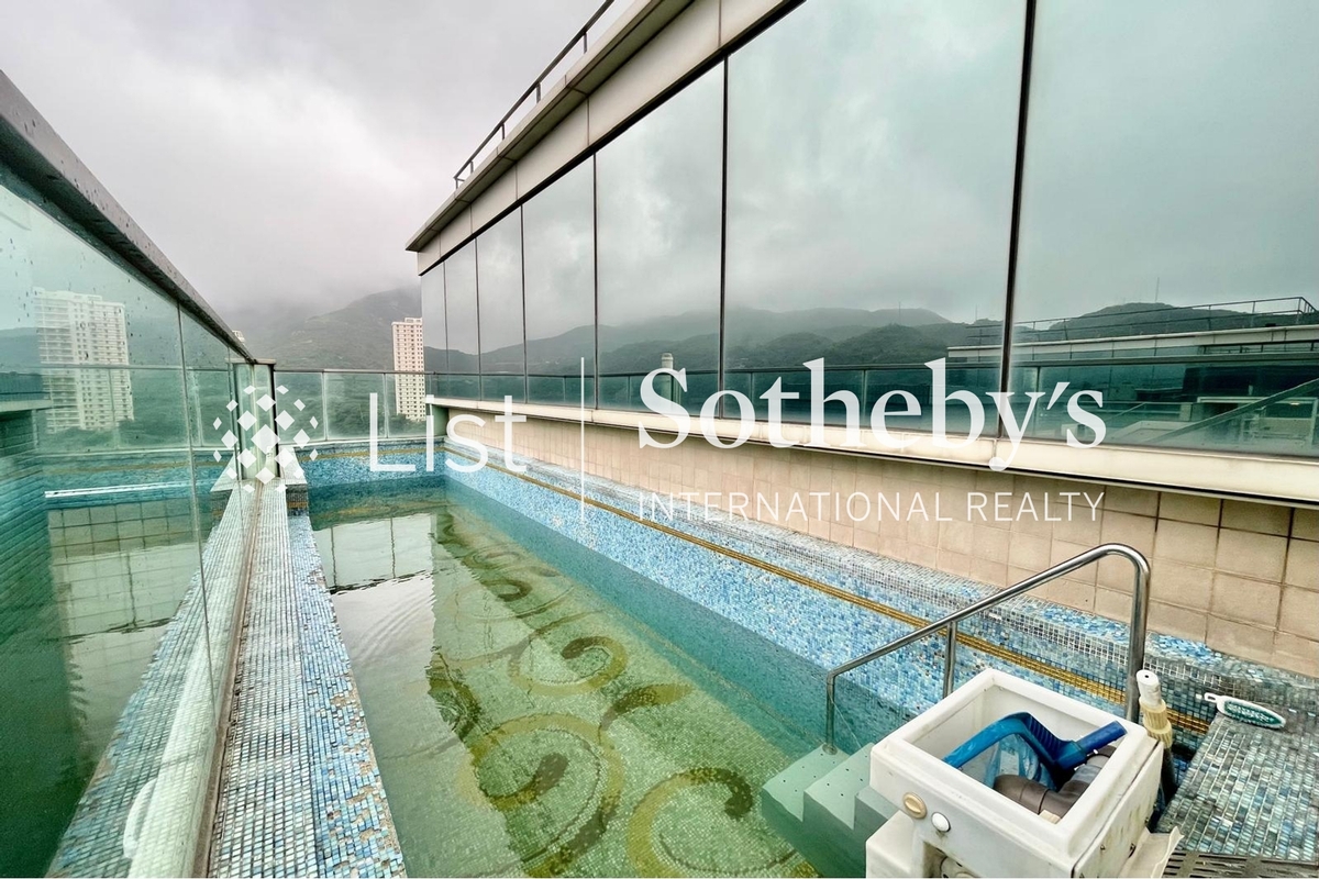 The Legend 名門 | Private Swimming Pool