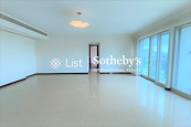 The Legend 名門 | Living and Dining Room