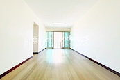 The Legend 名門 | Living and Dining Room