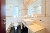 The Legend 名門 | Master Bathroom