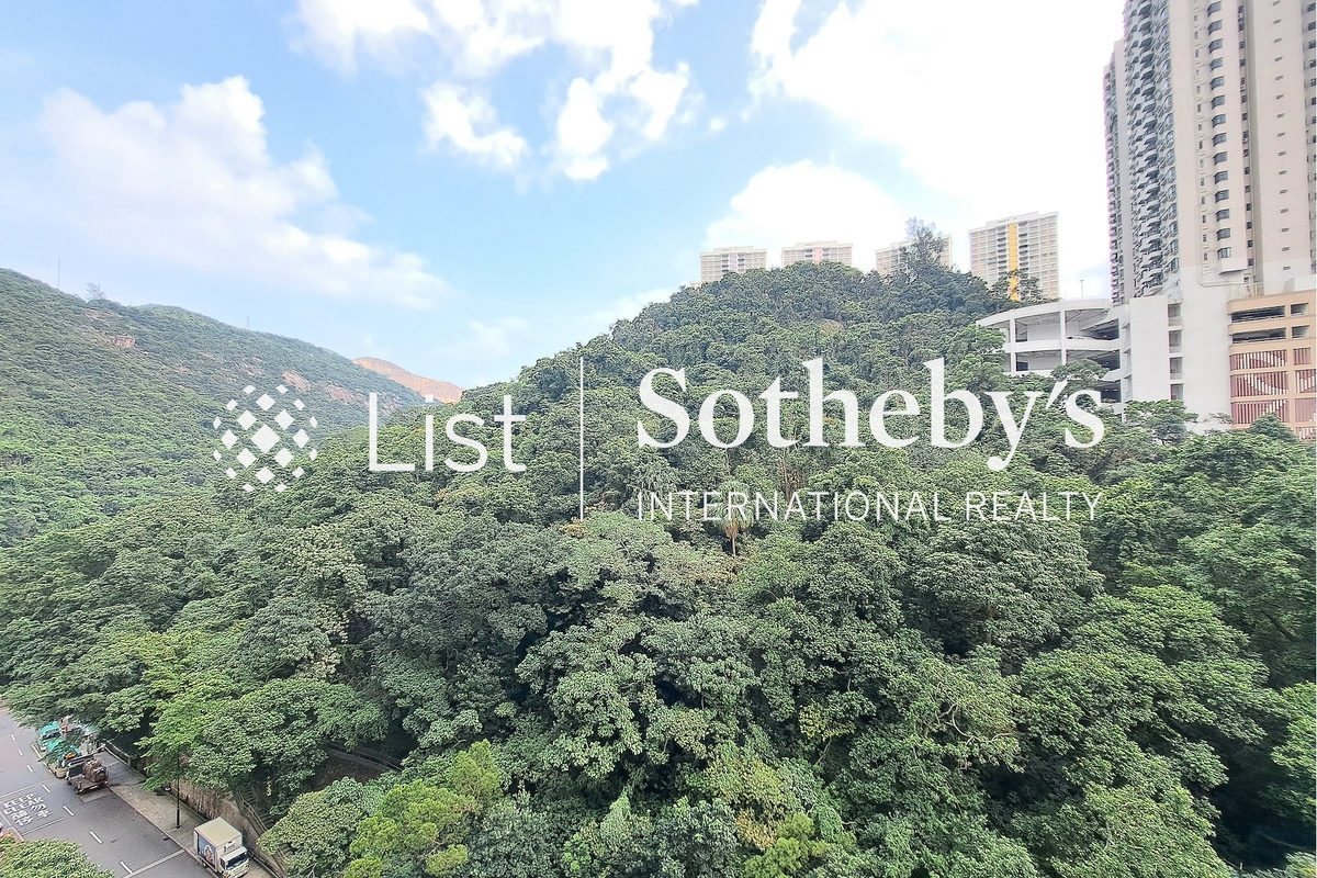 The Legend 名門 | Balcony off Living and Dining Room