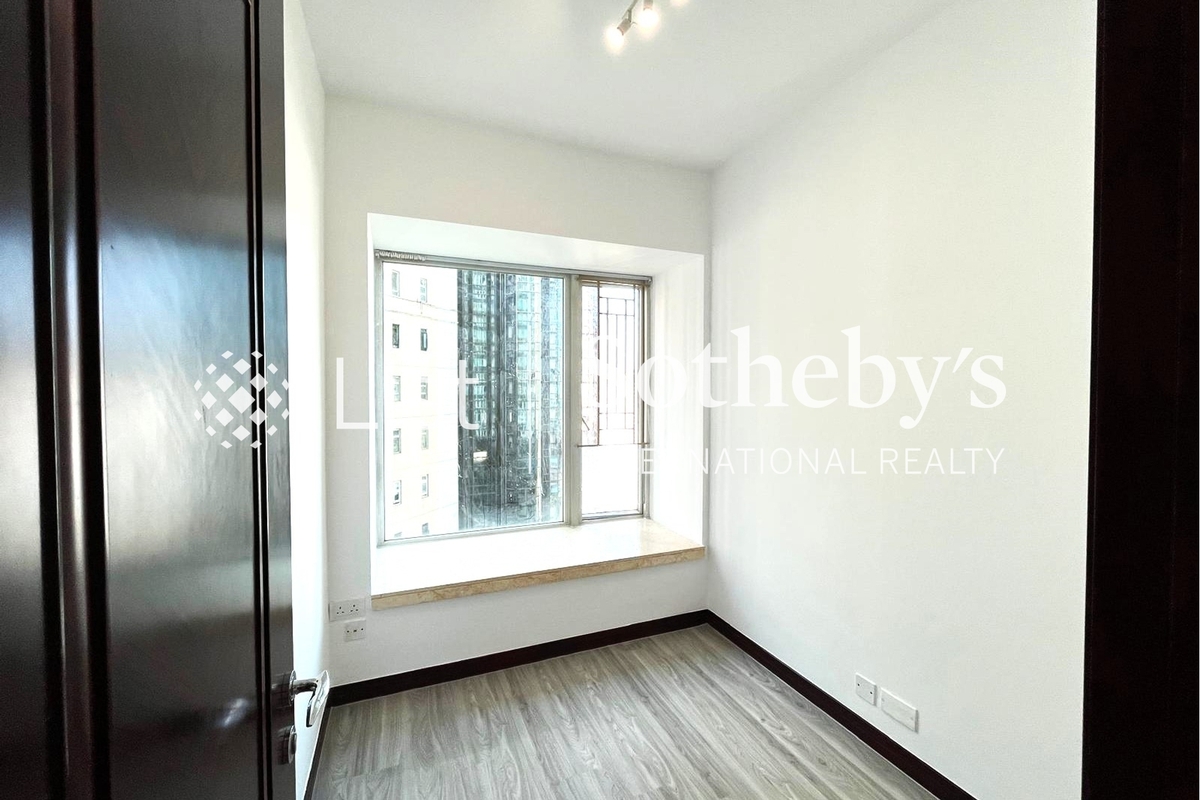 The Legend 名門 | Second Bedroom