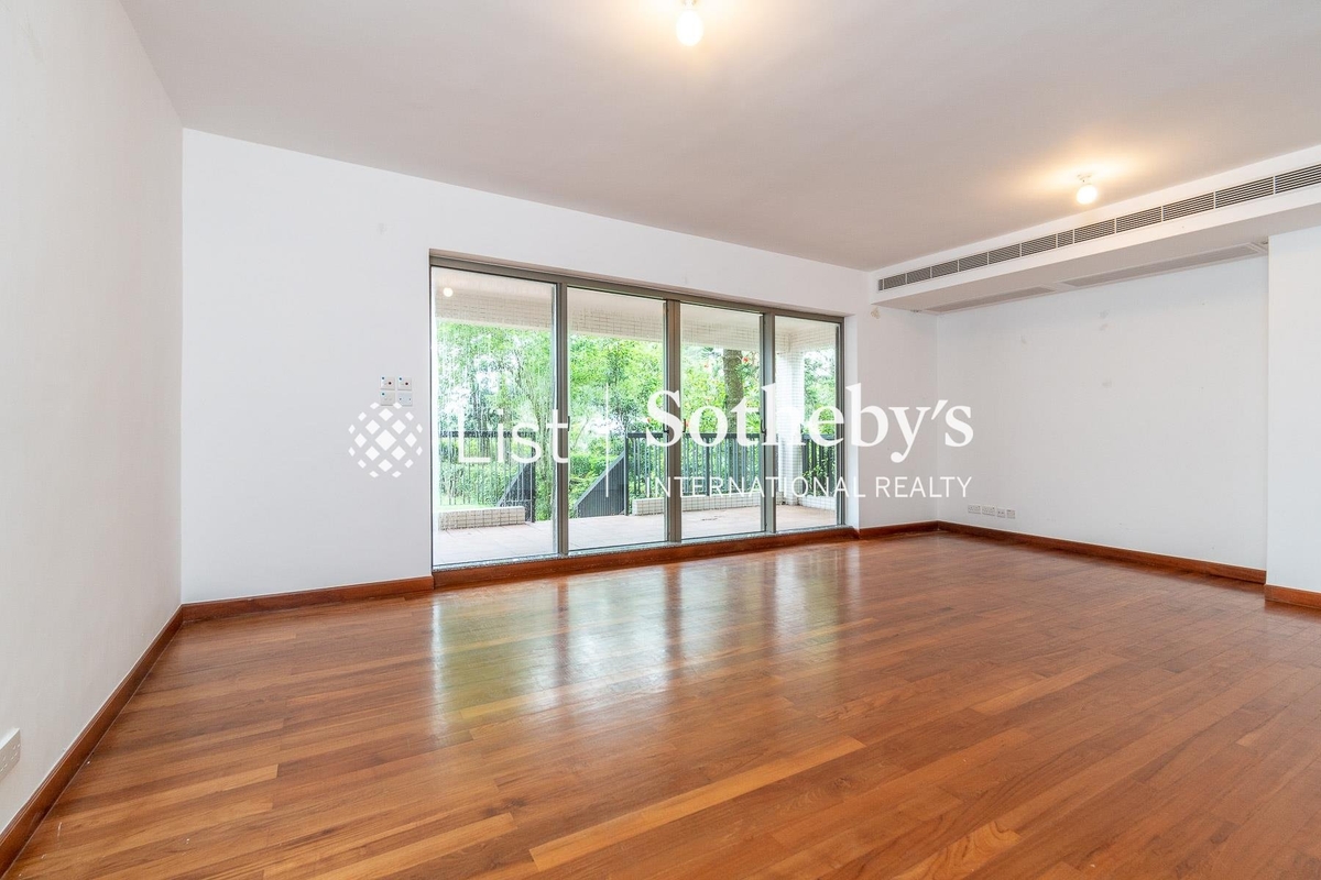 Mount Austin Estate 山景花園別墅 | Living Room