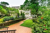 Mount Austin Estate 山景花園別墅 | Private Garden off Living Room