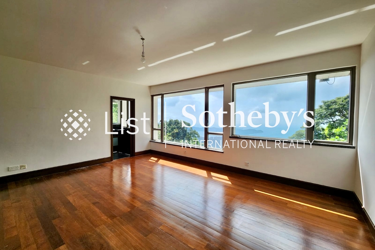 Mount Austin Estate 山景花园别墅 | Third En-suite Bedroom