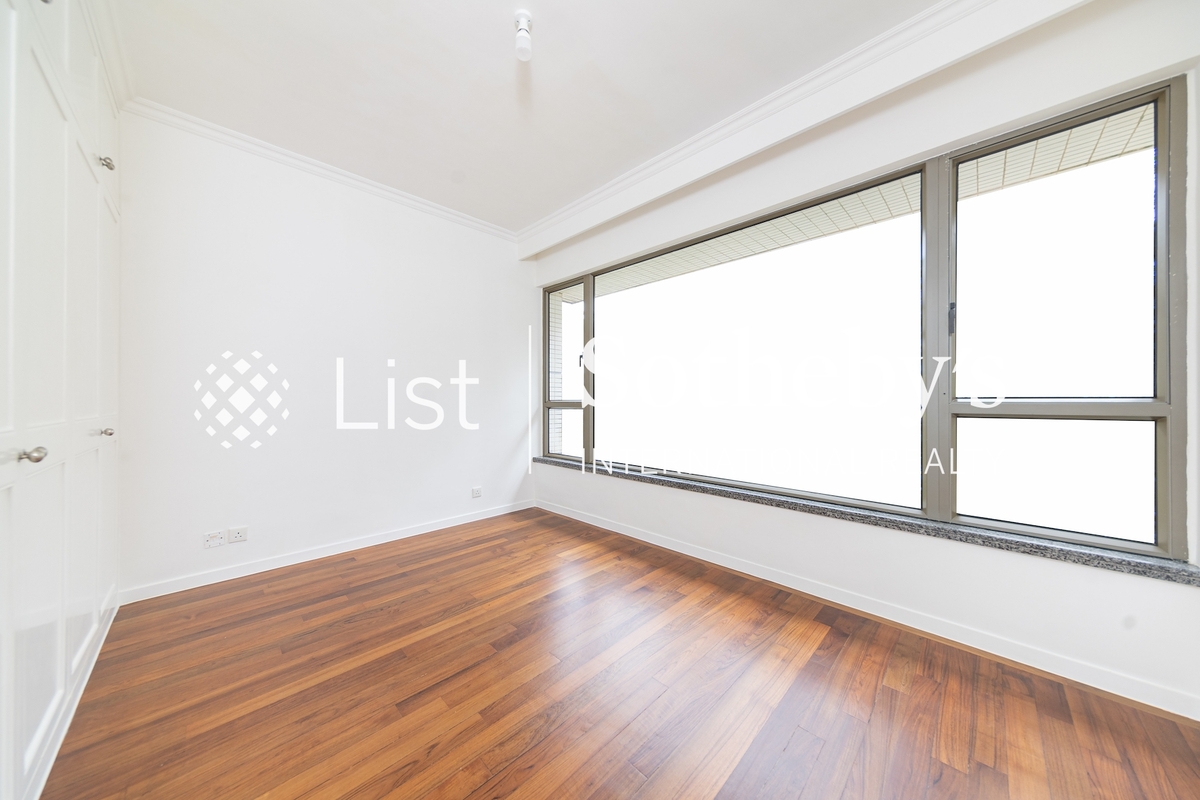 Mount Austin Estate 山景花园别墅 | Fourth Bedroom