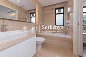 No. 21 Coombe Road 甘道 21 号 | Bathroom