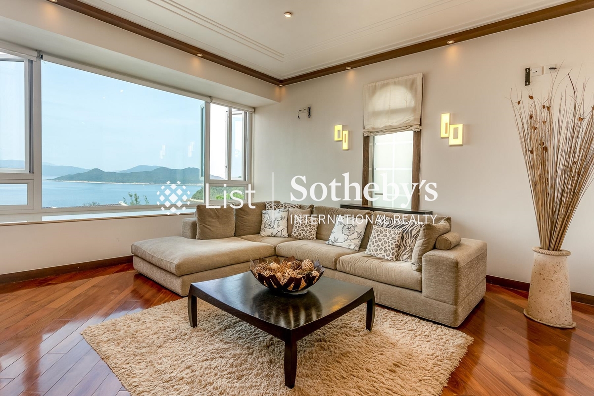 The Riviera 滿湖花園 | Living Room