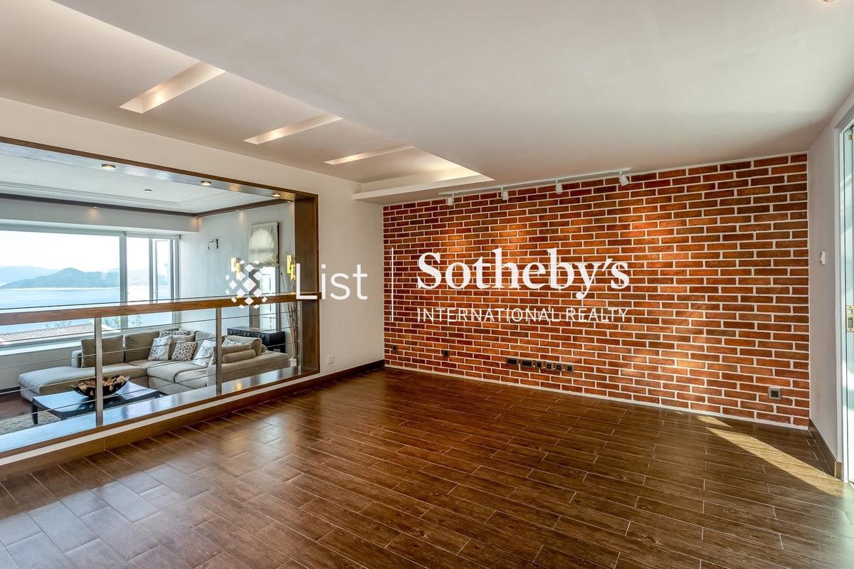 The Riviera 滿湖花園 | Family Room