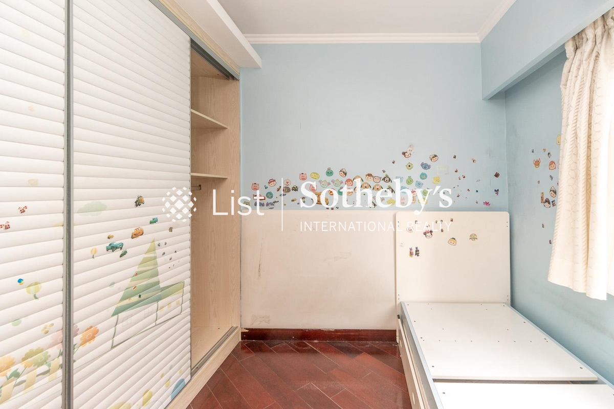 Park View Court 恒柏園 | Third Bedroom