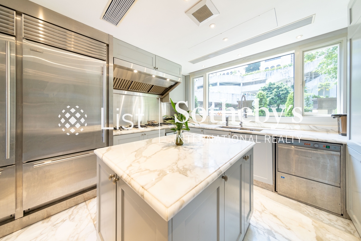 1 Shouson Hill Road East 壽臣山道東1號 | Kitchen
