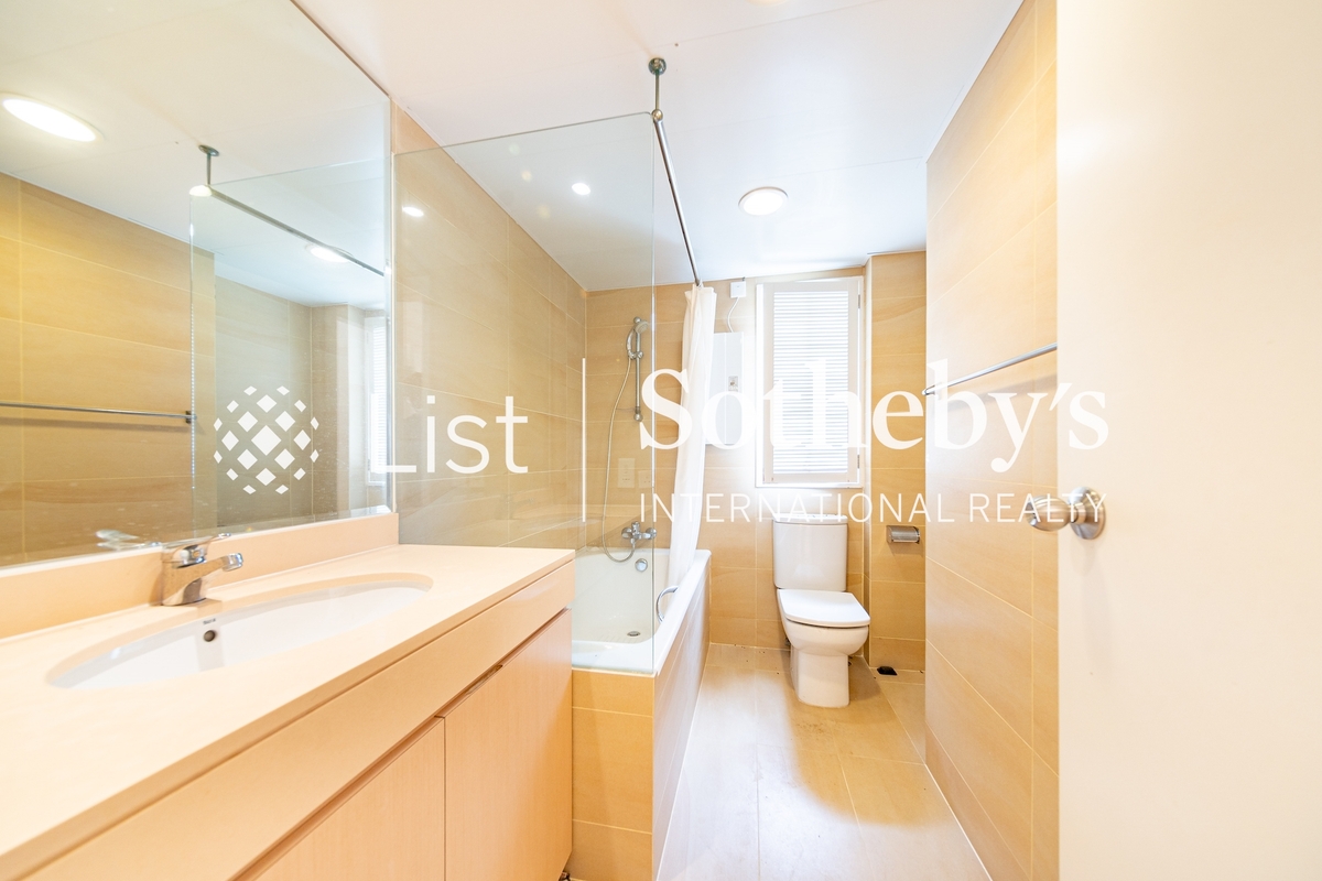 Unicorn Gardens 麒麟阁 | Guest Bathroom