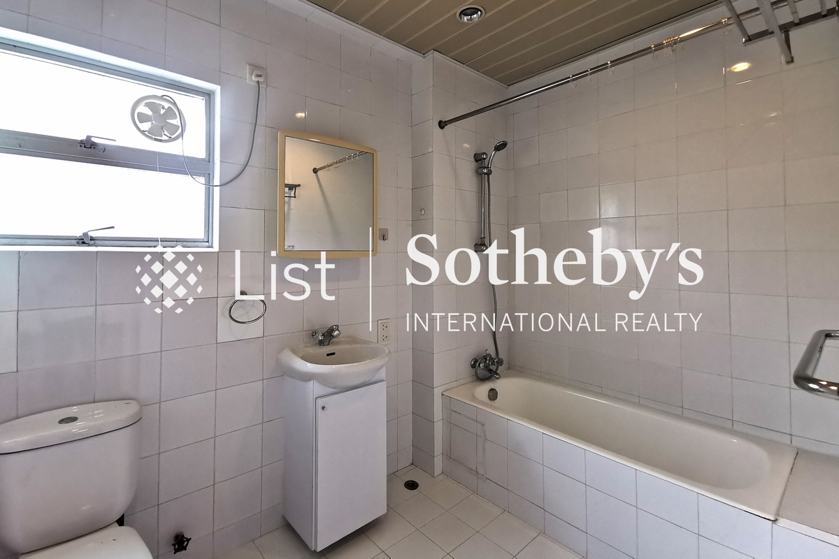 Shouson Hill Road 壽山村道 | Master Bathroom