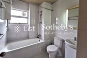 Shouson Hill Road 壽山村道 | Guest Bathroom