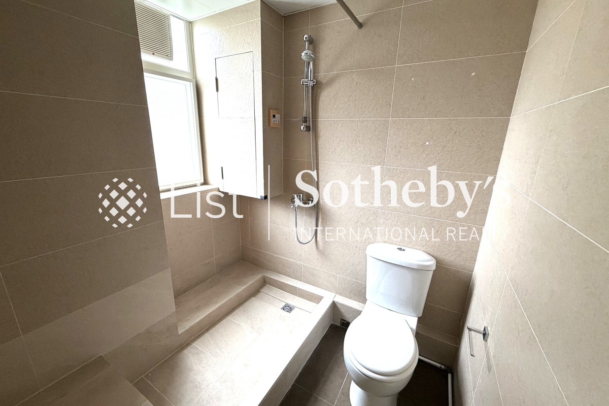 Woodgreen Estate 木苑 | Second En-suite Bathroom