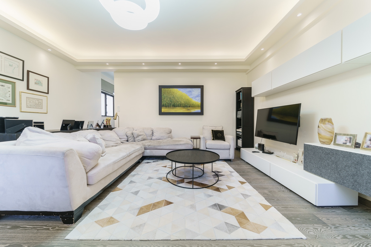 Beaconsfield Court 碧丽阁 | Living and Dining Room