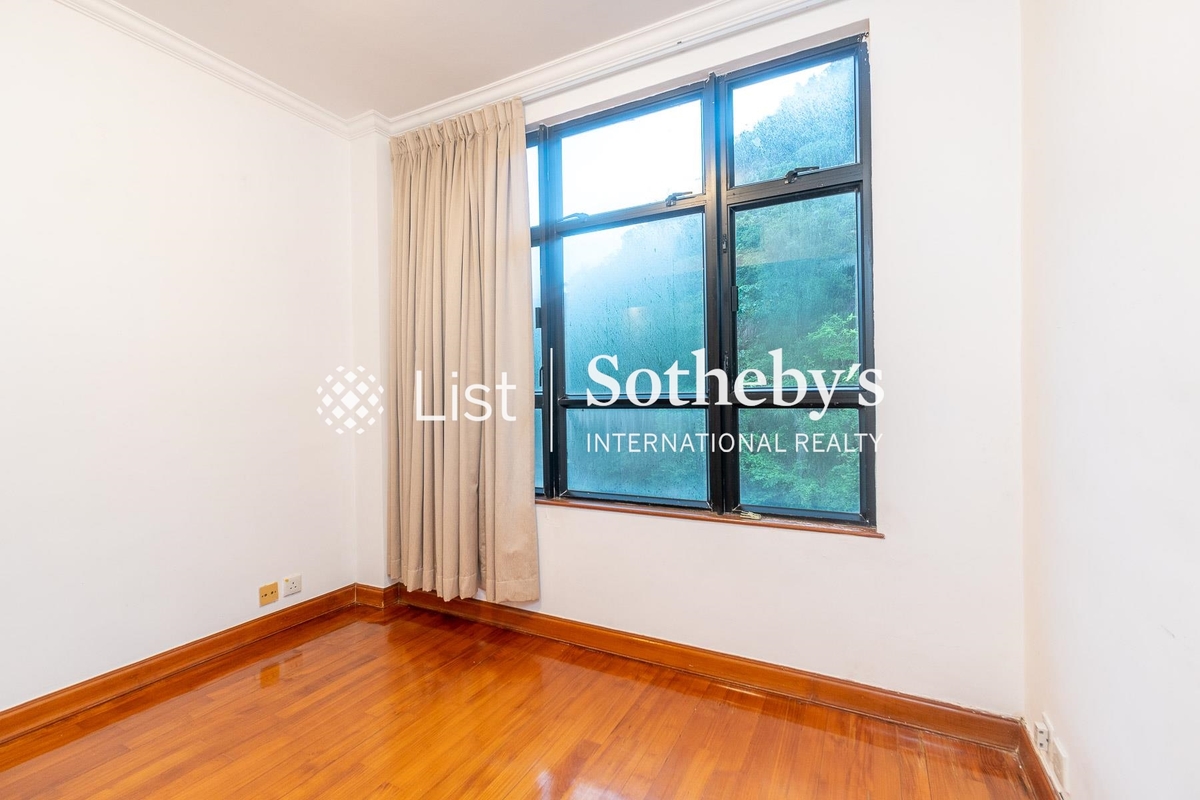 Las Pinadas 朗松居 | Fourth Bedroom