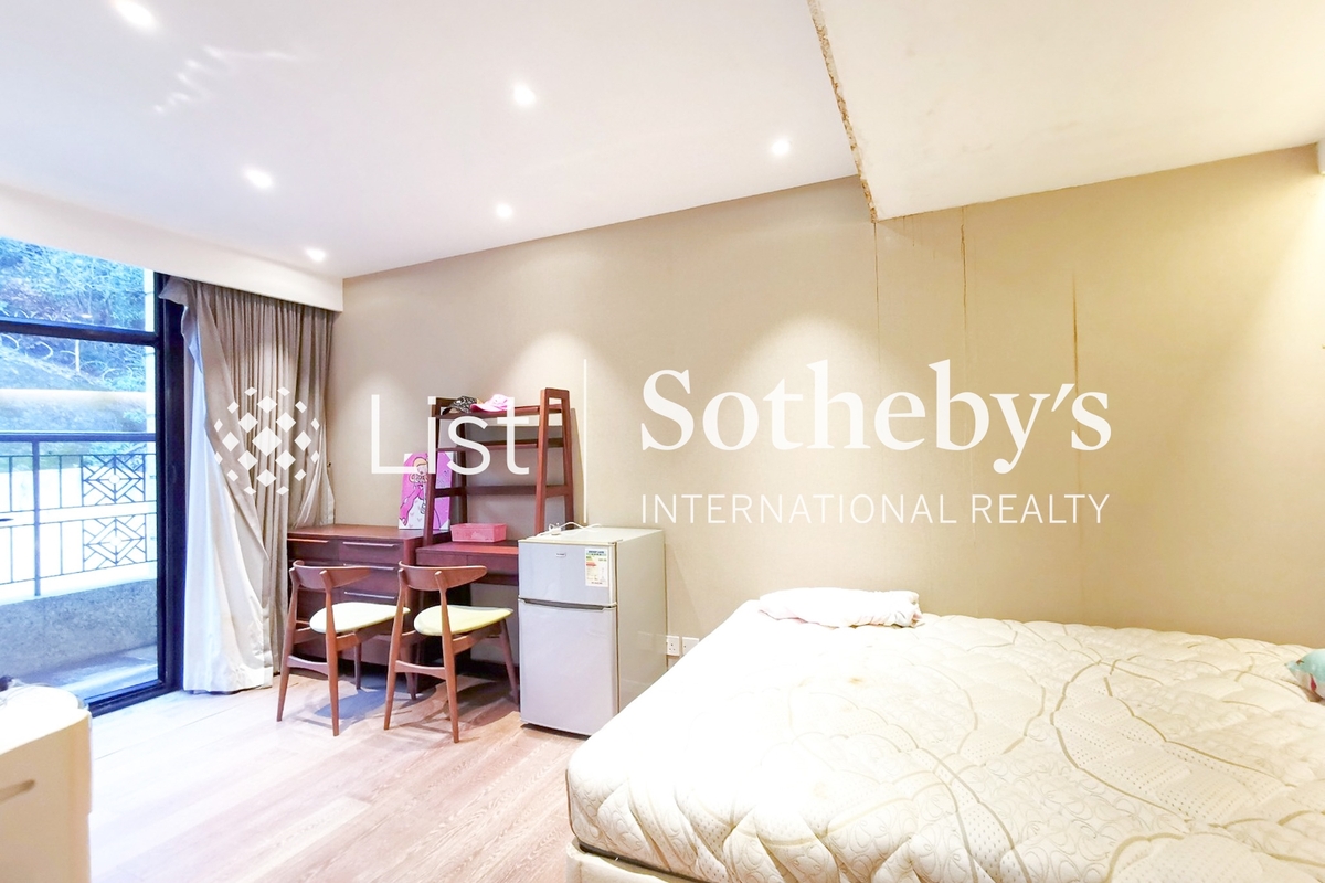 Las Pinadas 朗松居 | Second Bedroom