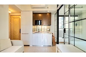 No. 63 Pok Fu Lam Road 薄扶林道63号 | Living and Dining Room